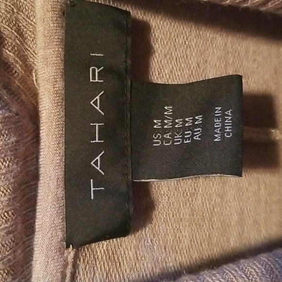 TAHARI cowl next sweater with bat arms. - Picture 2 of 5